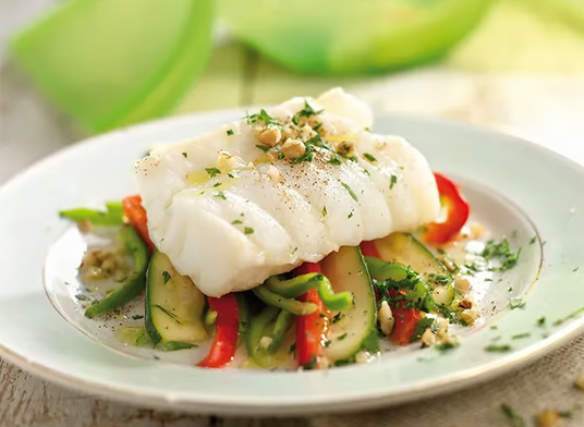 Steamed Fish with Lemon and Vegetables