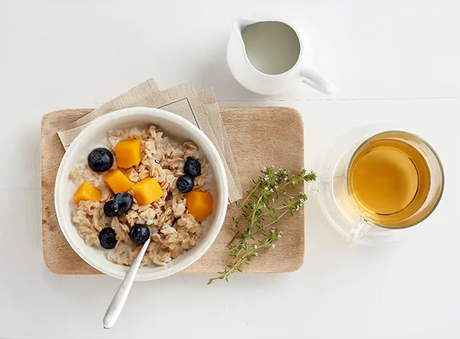 Oats with Coconut and Mango
