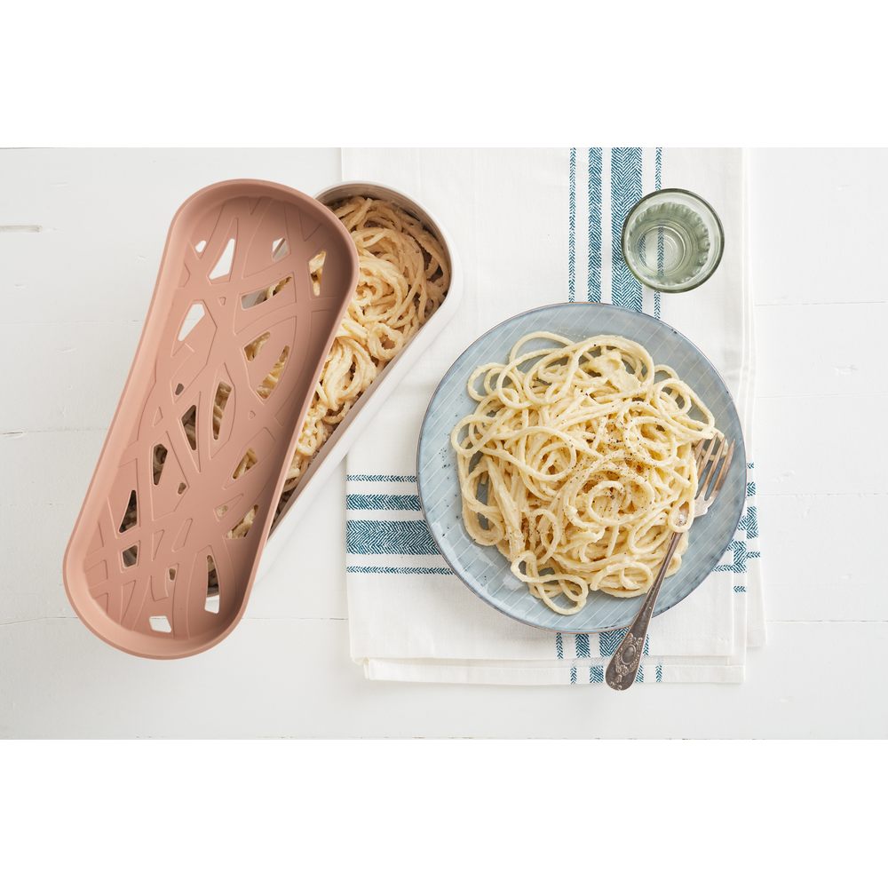 Microwave Quick Pasta Cooker