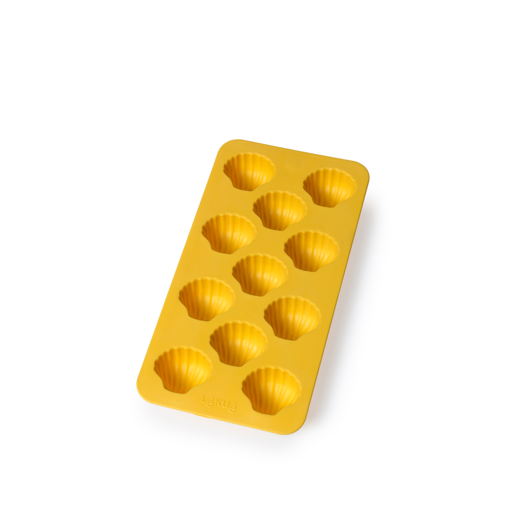 Shell Ice Cube Tray, with Lid